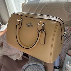 Coach Rowan Satchel Bag Vanilla